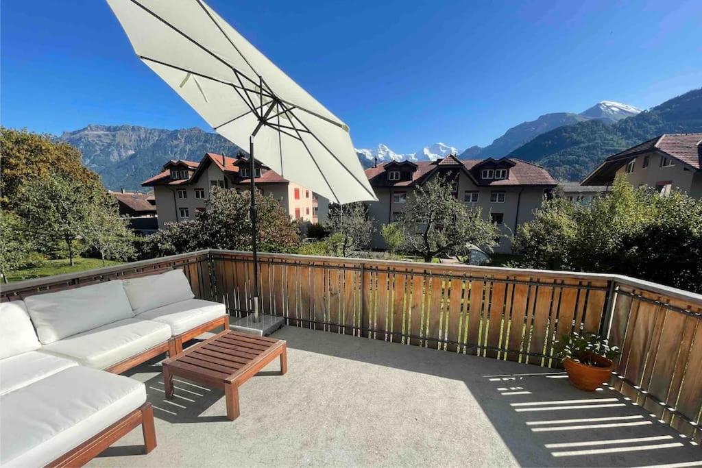 -The Urbanist- Mountainview Parking Garden 3Bd Villa Unterseen Ngoại thất bức ảnh